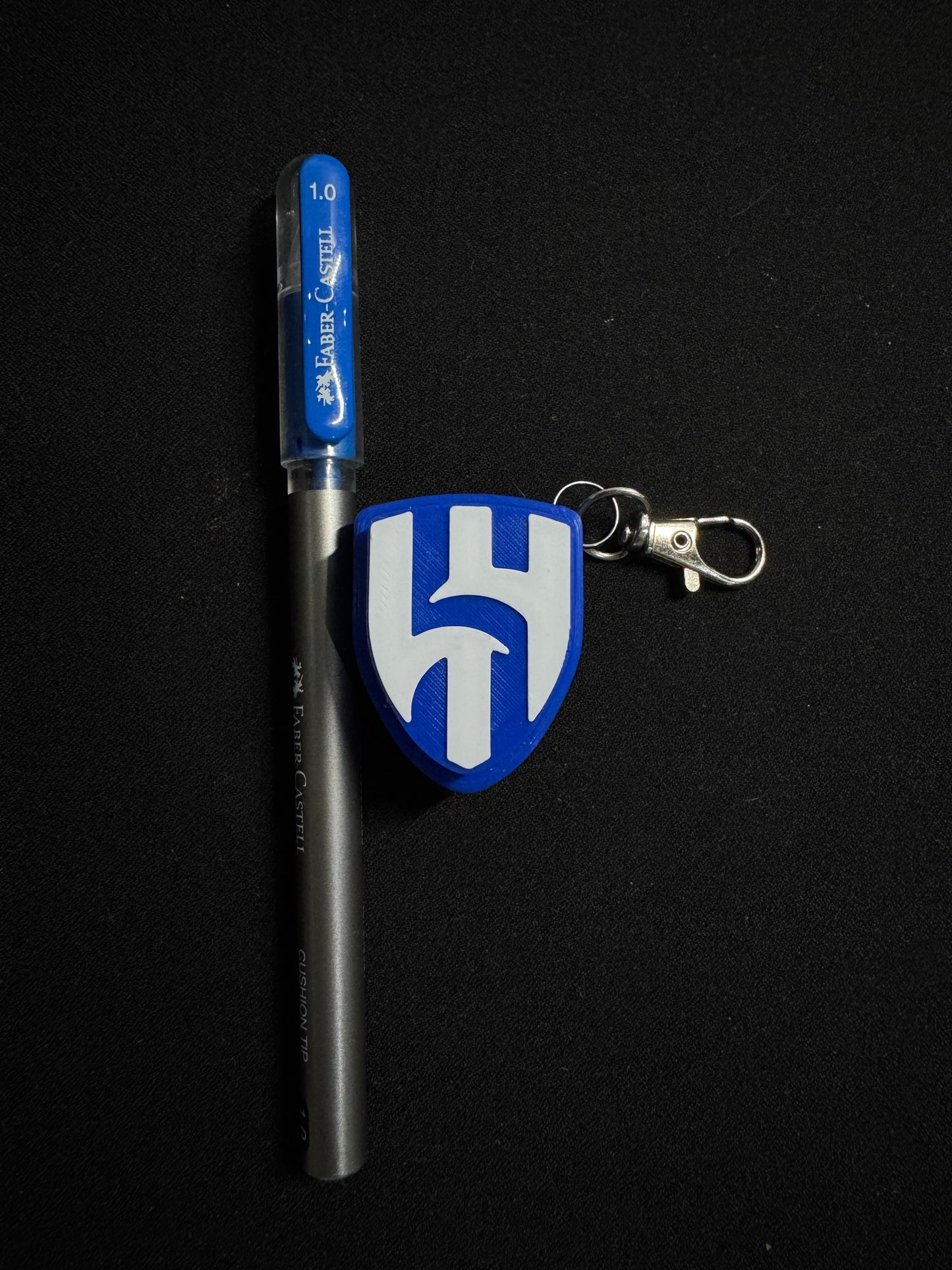 زر بشعار الهلال